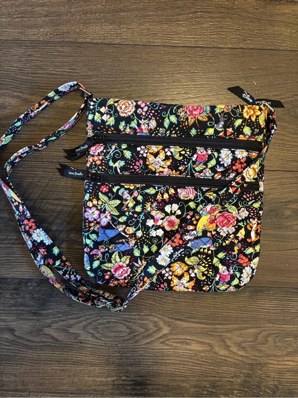 VERA BRADLEY DISNEY CLASSICS TRIPLE ZIP HIPSTER CROSSBODY.